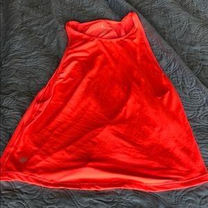 MOVING SALE! Must go!!! Seniors tank!!!